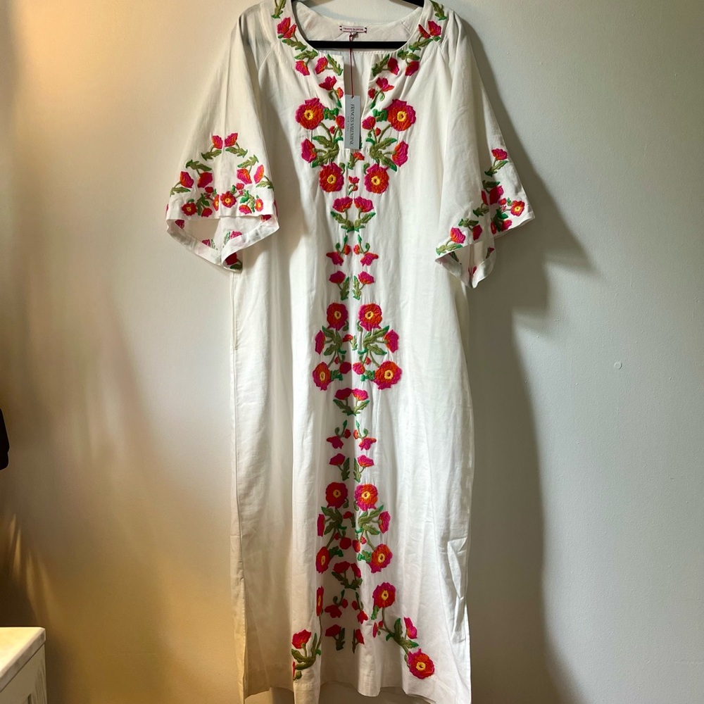 Frances Valentine Caftan Poppy Embroidery Oyster